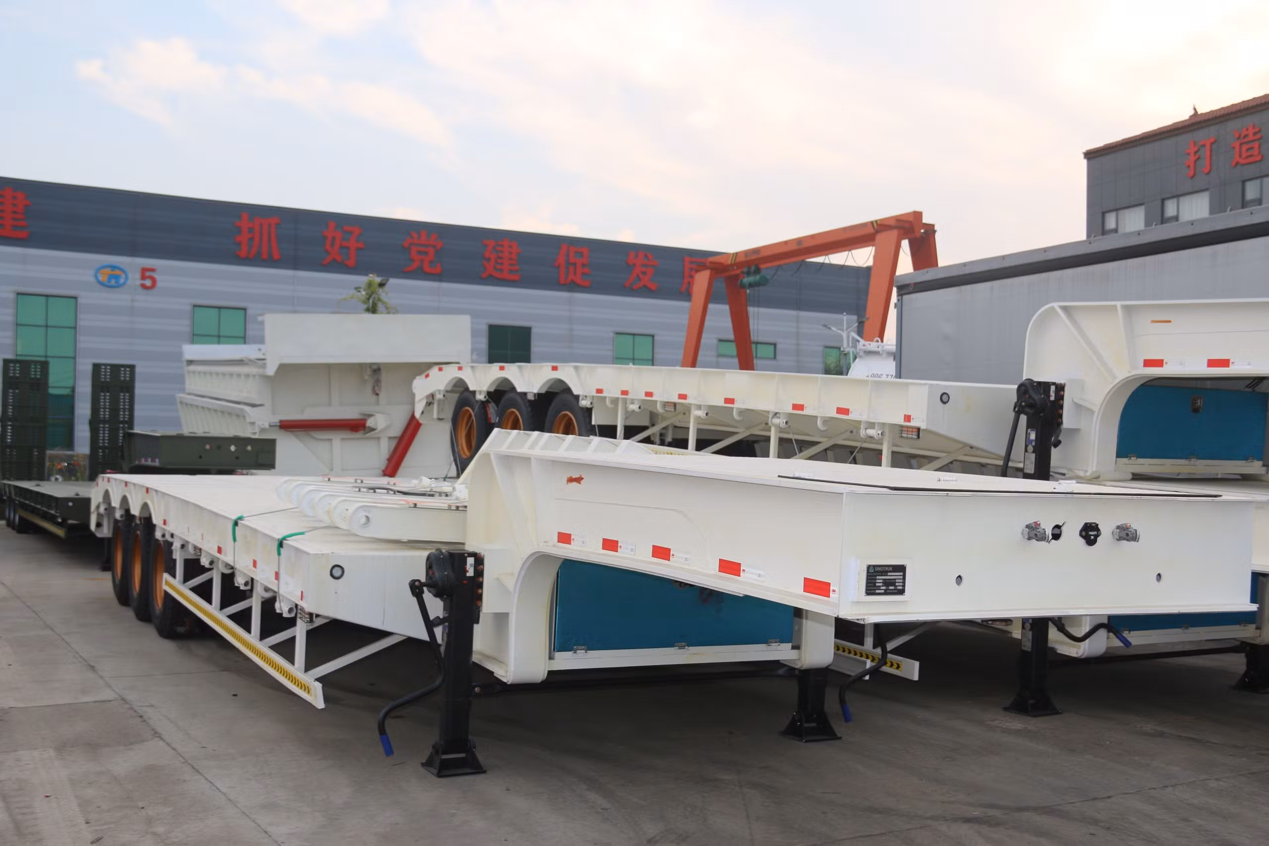 Sizes Can Be Customized, Large Transport Semi-Trailer