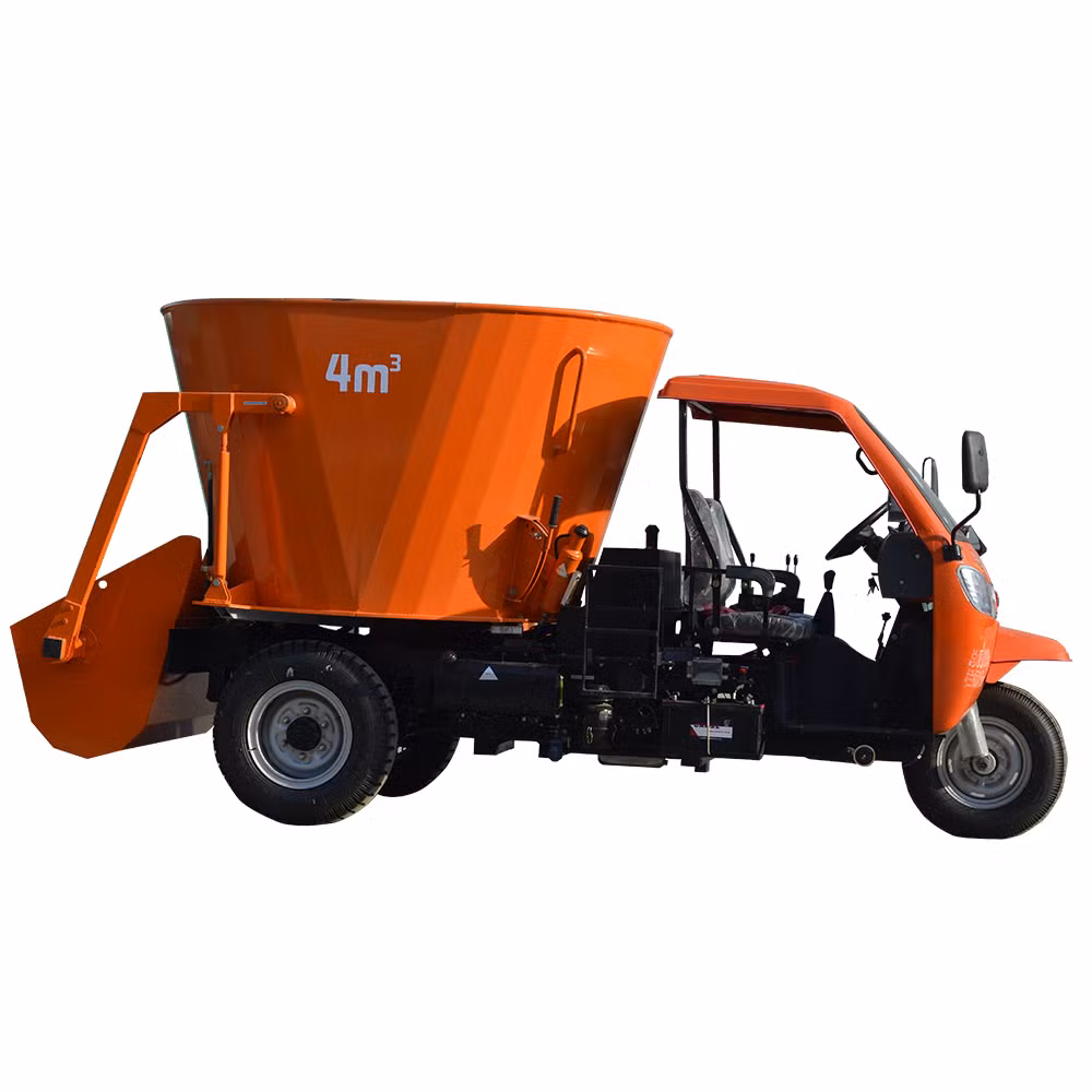 Multi-Functional 4m³ Self-Propelled Tmr Mixer for Animal Feed