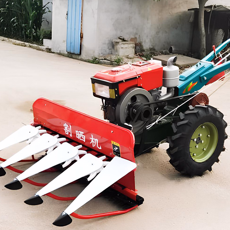 Mini Combine Harvester for Rice and Wheat Paddy Reaper Machine Corn Harvester with Cheapest Price