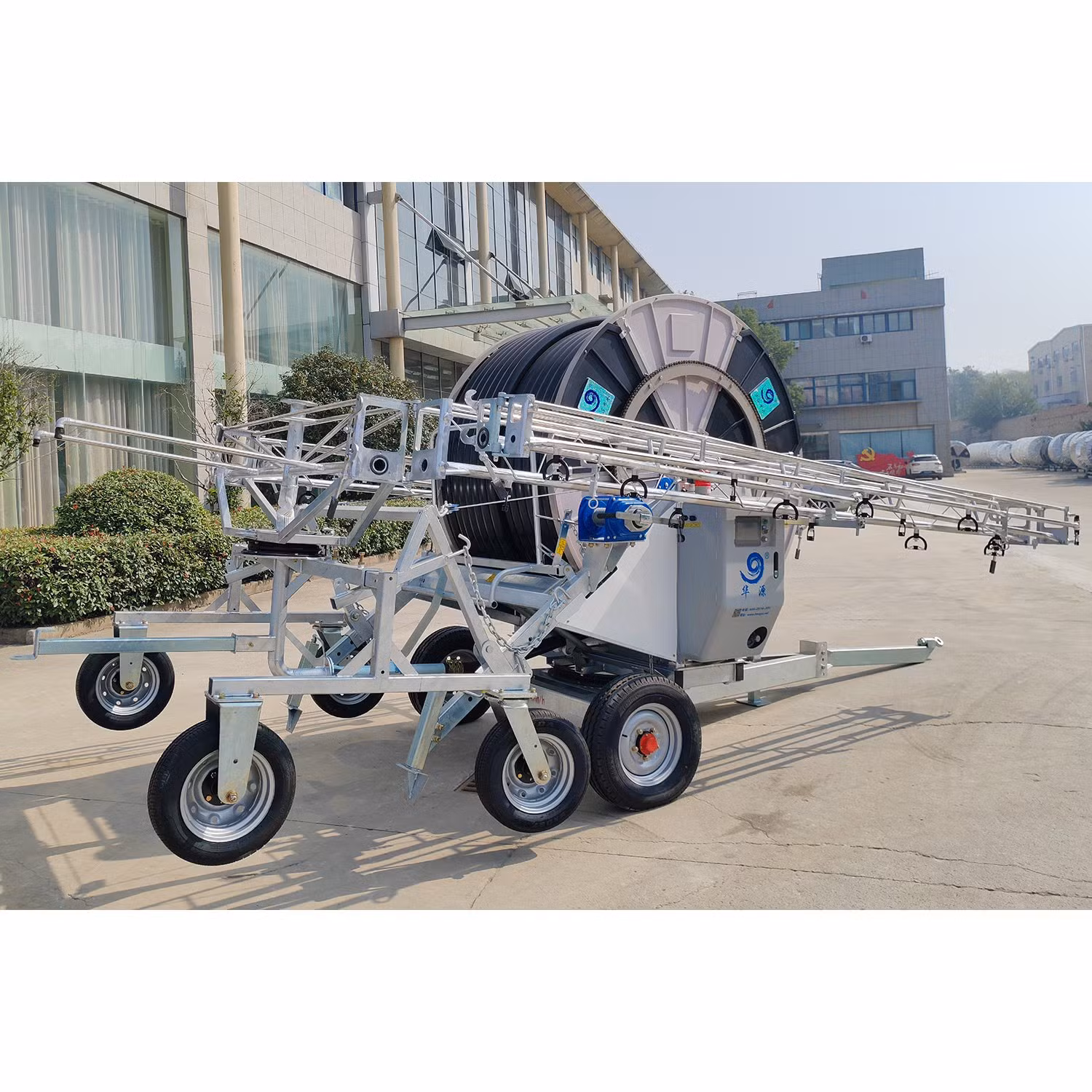 [Hot Item] High Efficiency Agriculture Irrigation System Foldable Rotating Truss