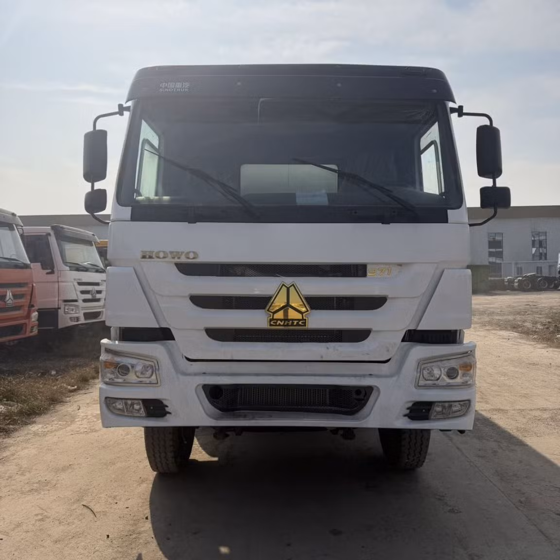 Used/New Sinotruk HOWO 8X4 371HP 25m3 Euro II Water Tank Truck on Sale in Saudi Arabia