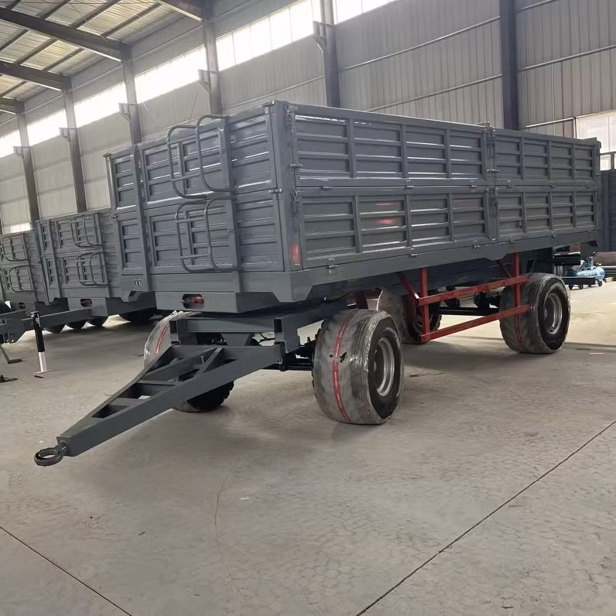 Versatile 4 Wheel Agricultural Dump Trailer for Easy Transport