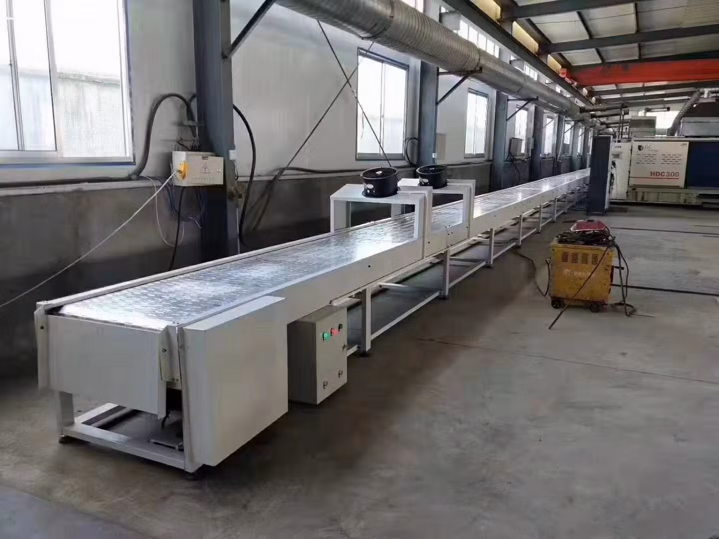 220V Mesh Plate Belt, Plate Conveyor for Enhanced Food Production