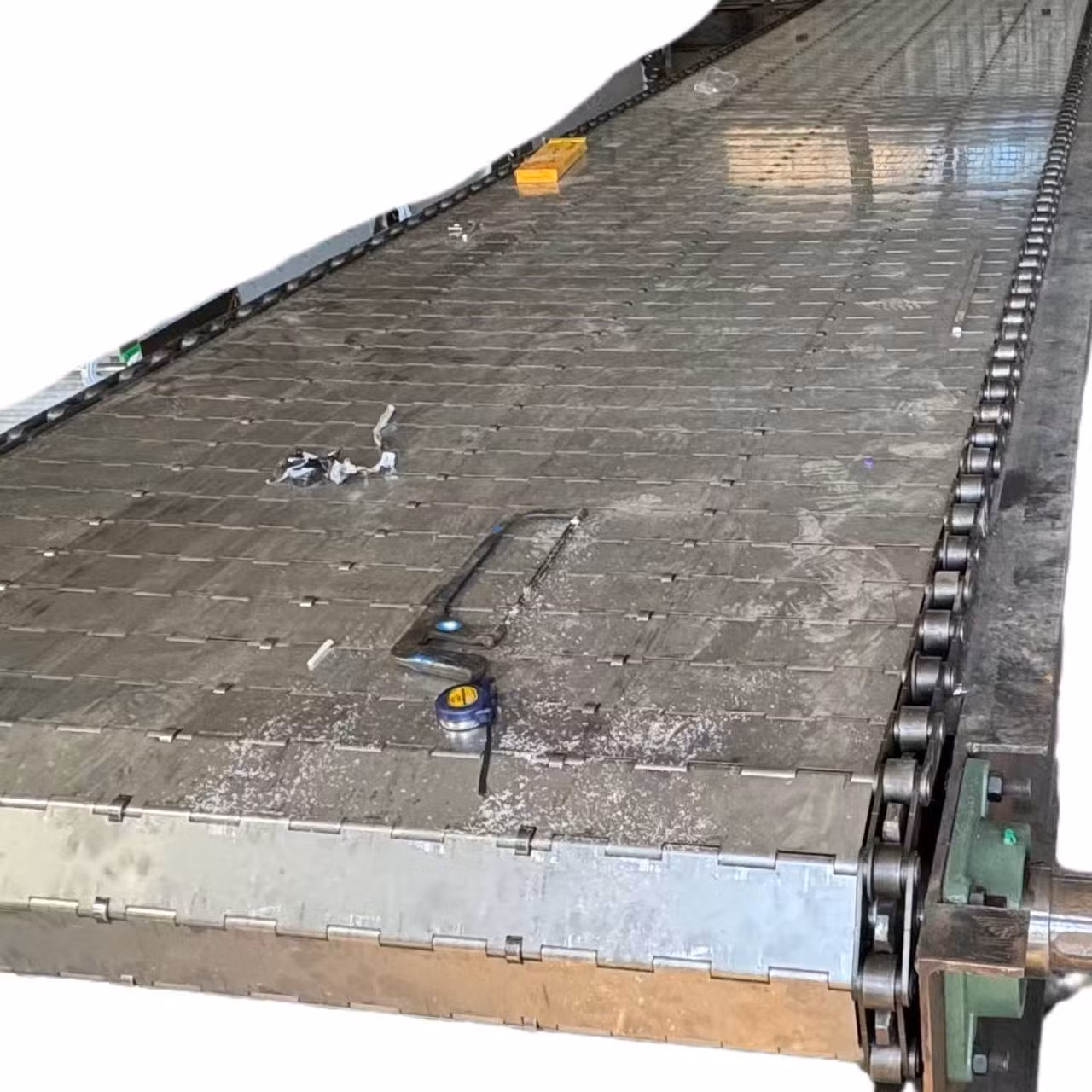 Industrial Flexible Design Anti Skid Curved Convey Chain Plate Conveyor for Bag Conveying