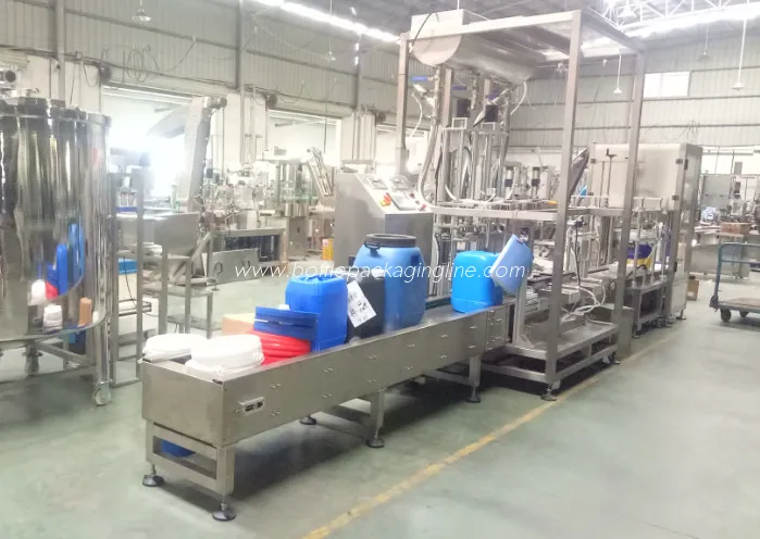 Fast Speed Bottle Packaging Line / Automatic Paint Filling Machine